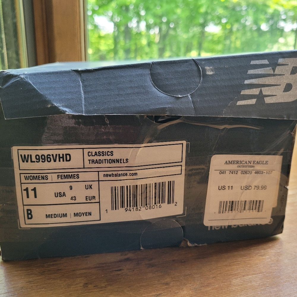 Women's New Balance Classics size 11